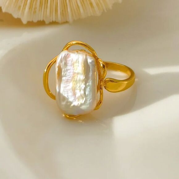 #6 Unique Freshwater Pearl Ring - Picture 1 of 7